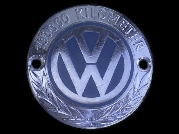 Volkswagen 100.000 Km Plate 1960 with VW-Logo enameld (3167)
